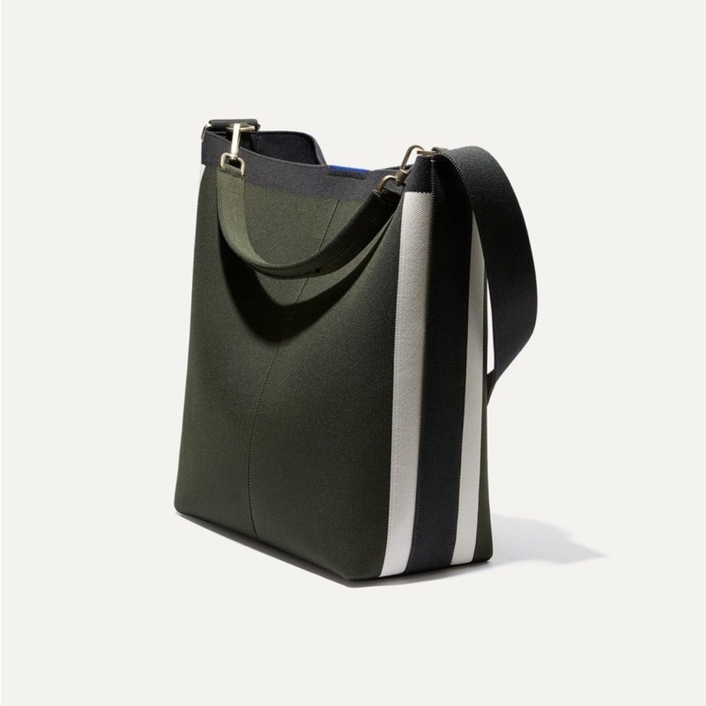 Rothy’s Bucket Bag- original green bag, EUC